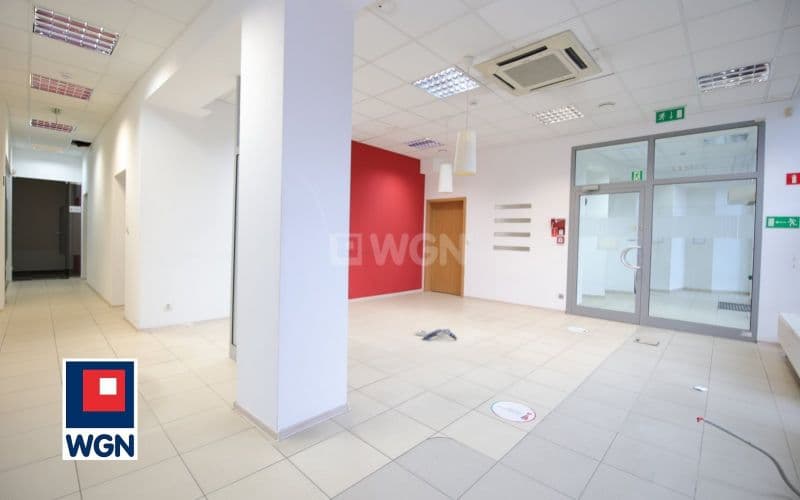 Kompleks lokali na sprzedaż  - centrum, stabilny dochód — zdjęcie 4