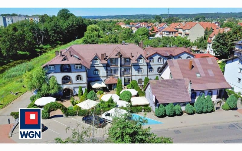 Niepowtarzalny HOTEL z RESTAURACJĄ, z Salą weselną i Domem — zdjęcie 2