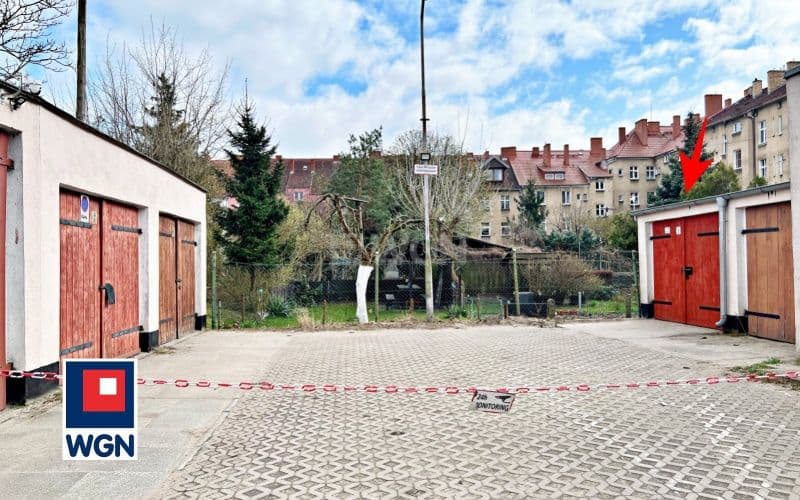 Garaż na sprzedaż Śródmieście — zdjęcie 3