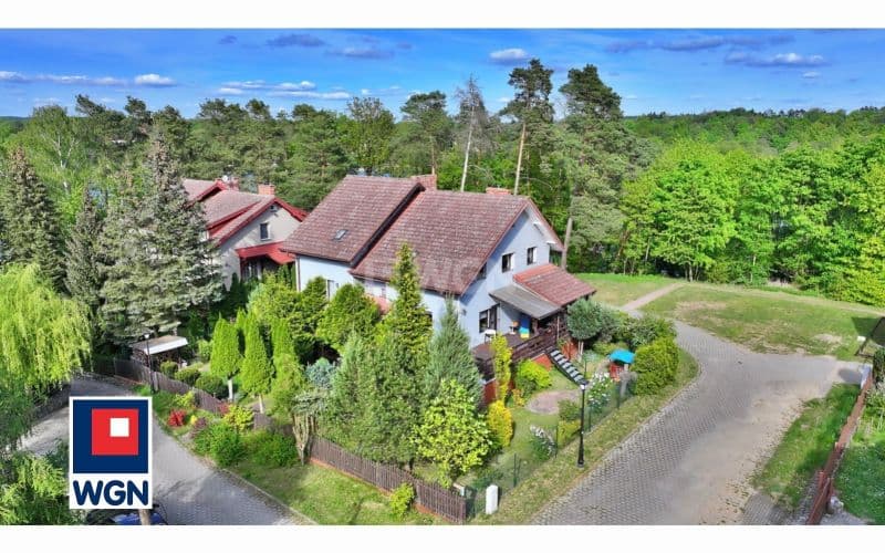 Blisko jeziora, z pięknym widokiem — zdjęcie 2