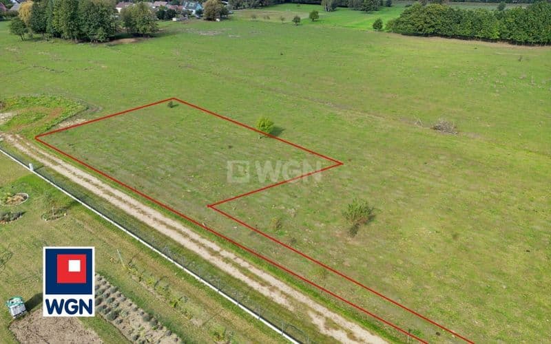 Atrakcyjna działka blisko miasta — zdjęcie 4