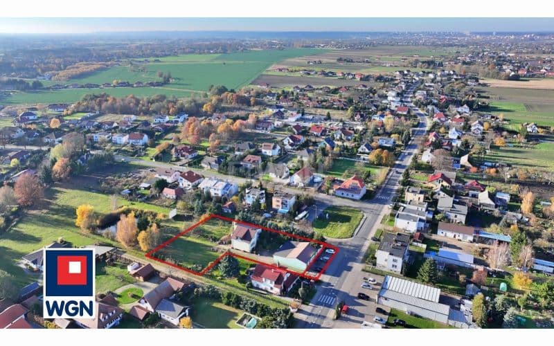 Dom z dużą działką + wynajęty lokal usługowy i paczkomat — zdjęcie 19