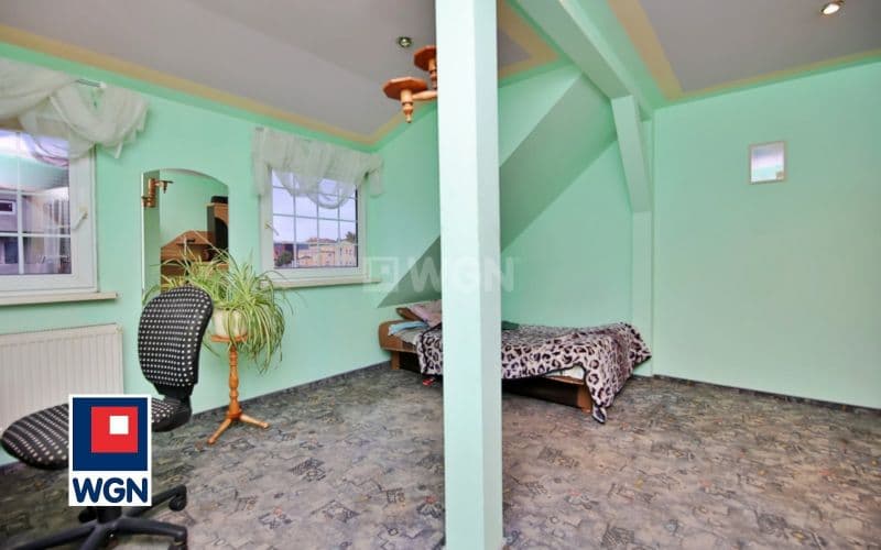 Dom z możliwością prowadzenia działalności gospodarczej — zdjęcie 16