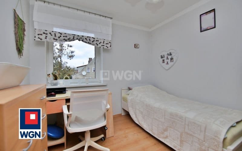 Atrakcyjny dom w cichej okolicy — zdjęcie 11