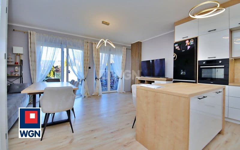 Nowoczesny szeregowiec | Bermudy | Gotowy do wprowadzenia — zdjęcie 4